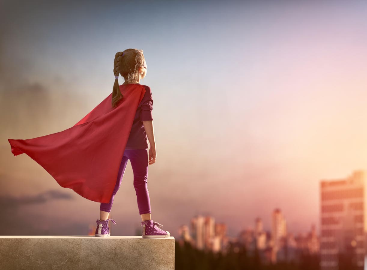 Mujeres al mando: 4 claves para innovar en la era híbrida