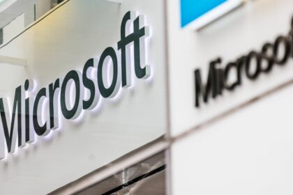 Reuniones sin fronteras: La IA de Microsoft que te hará hablar 9 idiomas