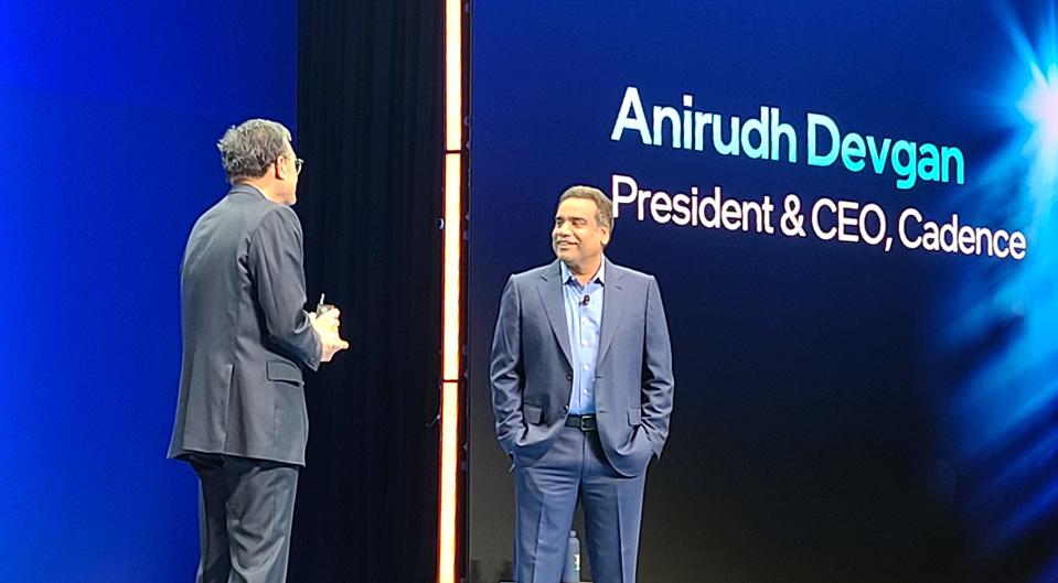 Intel Foundry Direct Connect 2025: Revelaciones Clave que Redefinen el Futuro de los Semiconductores