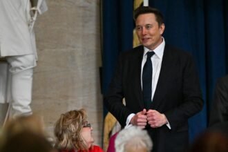 El Bombazo de Musk: Apuesta por Microsoft y ¡Revela su Próximo Objetivo!