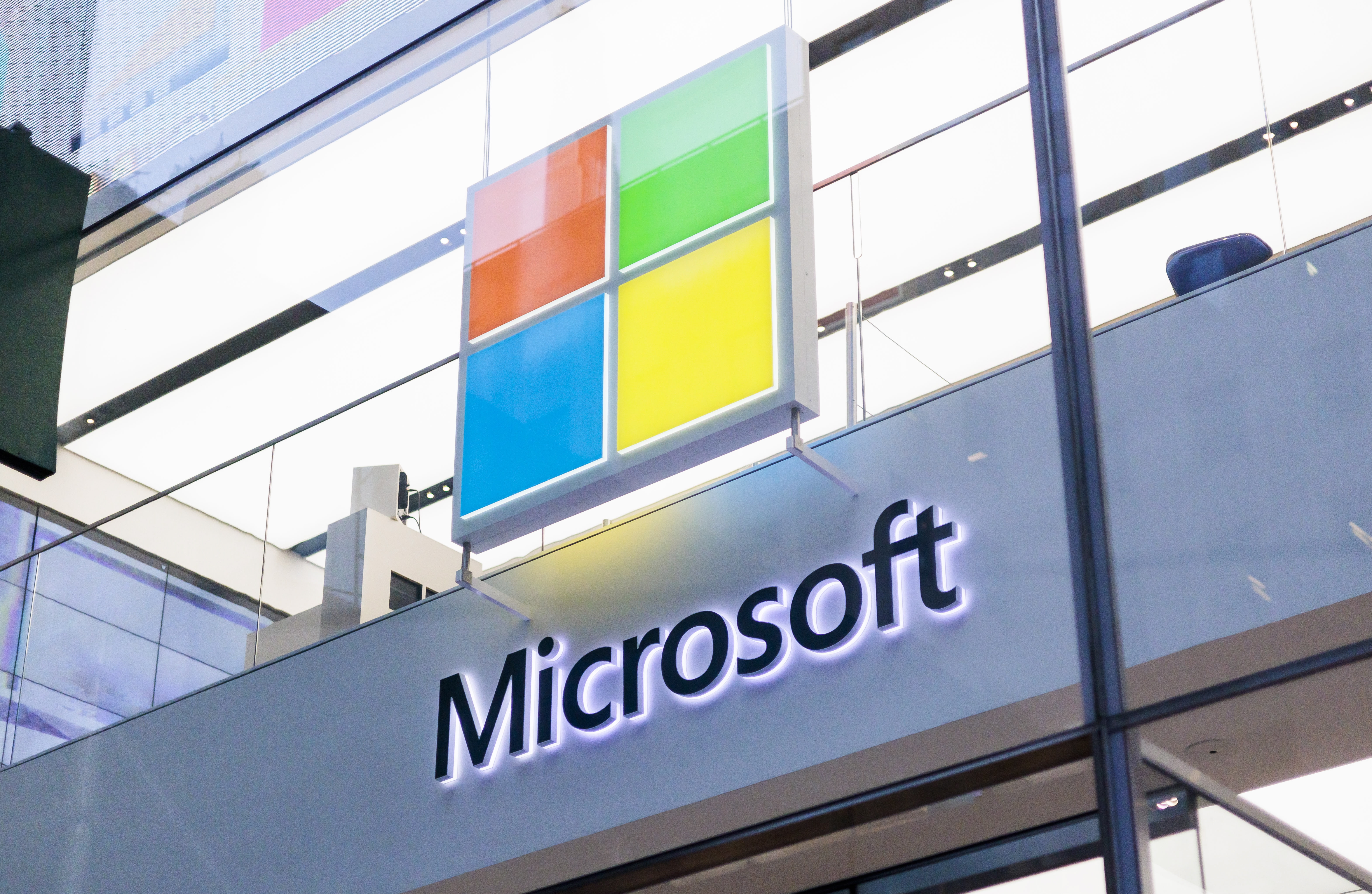 Revolución IA: Microsoft Desata el Futuro de las Computadoras y Tablets 35 Vista de una tienda de Microsoft en Nueva York, en una fotografía de archivo.