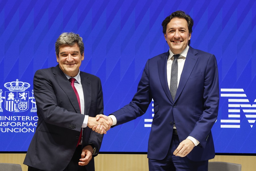 España e IBM impulsan el español como referente global en Inteligencia Artificial 34 España e IBM impulsan el español como referente global en Inteligencia Artificial