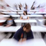 La IA revoluciona las aulas: ¿Aliada o amenaza para el aprendizaje?