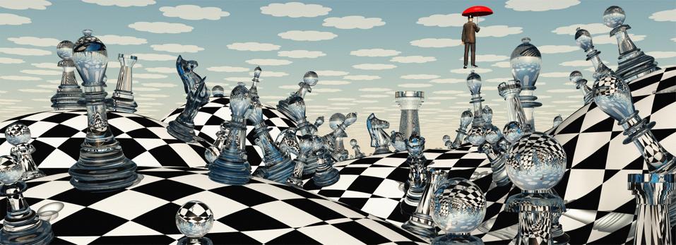 IA Agéntica: ¿Estamos entrenando máquinas para ganar el juego equivocado? 34 Imagen surrealista de piezas de ajedrez de vidrio en un tablero de ajedrez ondulado y distorsionado bajo un cielo de nubes de dibujos animados, que simboliza cómo la IA Agéntica se entrena para seguir la lógica estratégica en entornos que no reflejan la complejidad o el contexto del mundo real.