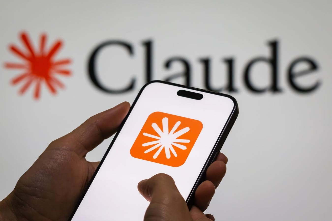 Anthropic suspende el acceso de Claude a Windsurf antes de la adquisición de OpenAI